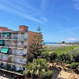 Apartment Llavaneres Near Barcelona Beach Pool 圣安德烈斯-德利亚瓦内拉斯 Exterior photo