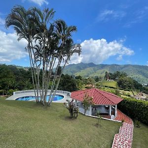 Finca Lago Calima Madronal Exterior photo