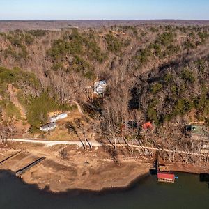 WaverlyModern Farmhouse Style Chalet With Amazing Kentucky Lake Views - Dock, Hottub And Firepit!别墅 Exterior photo