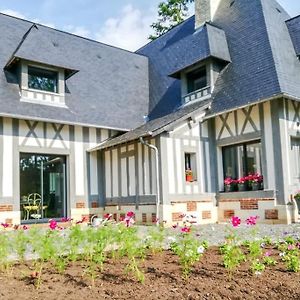 Magnifique Maison Avec Piscine - Proche Deauville, Honfleur, Pont L'Eveque, Lisieux Blangy-le-Château Exterior photo