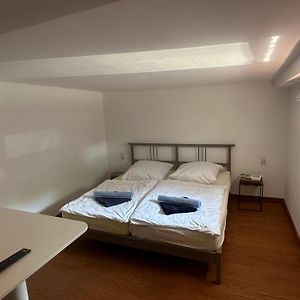 Doppelbett Suite, Nahe Messe 杜塞尔多夫 Exterior photo