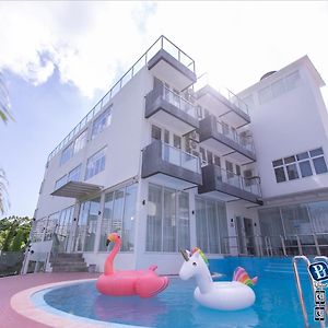 20Br Swimmingpool Villa Golf View Snooker Bbq 峇六拜 Exterior photo