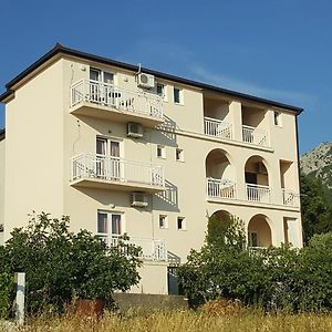 Apartments With A Parking Space Gradac, Makarska - 6724 格拉达茨 Exterior photo