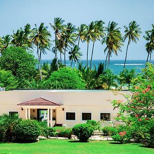 Mzima Beach Residences - Diani Beach Galu Exterior photo