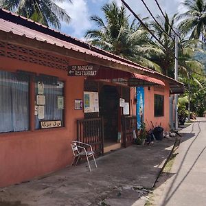 Spc South Pacific Chalet Sp Barakah At Abc Air Batang Village 刁曼岛 Exterior photo