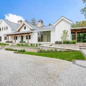 The Pool House At Fr. Sorin'S W/ Paddle Tennis 南本德 Exterior photo