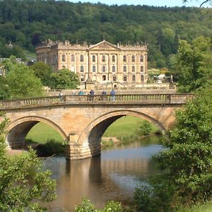 Brook Cottage - Polar Bears, Alton Towers, Bakewell, Chatsworth House Stay 斯塔福德 Exterior photo