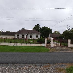 Maison A La Campagne Saint-Pierre-les-Etieux Exterior photo