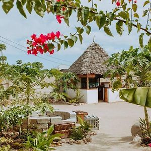 Bukoba Villas - Olive - Private Pool, Ac & Wi-Fi 南威 Exterior photo