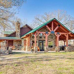 Expansive Mountain Home Rental With Yard And Fire Pit! Exterior photo