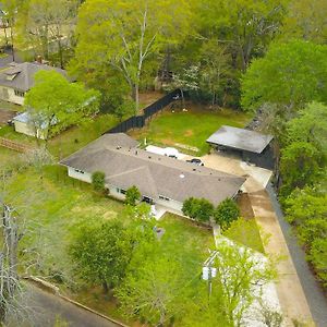 Modern Nacogdoches Vacation Rental Near Downtown! Exterior photo