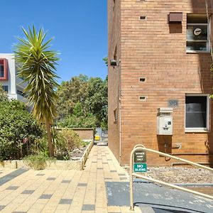 Leafy Inner-City Nest Near Lively Leederville 珀斯 Exterior photo