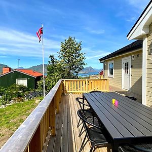 Familyfriendly-Modern, In The Fishingtown Stamsund, With Sauna And Jacuzzi Exterior photo
