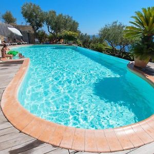 Ferienwohnung In Finale Ligure Mit Terrasse, Gemeinsamem Pool Und Grill Exterior photo