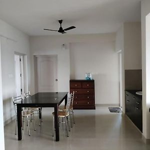 Casa 5 : A Private Apartment In Thrissur Exterior photo