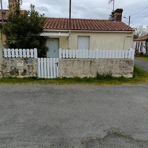 Maison Dans Hameau 6 Km De La Mer 波尔尼克 Exterior photo