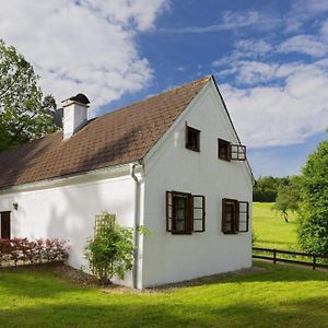 Freistehendes Ferienhaus Mit Garten Fur Erholsamen Urlaub In Der Nahe Zum Schloss 斯特恩克申艾姆弗尔 Exterior photo