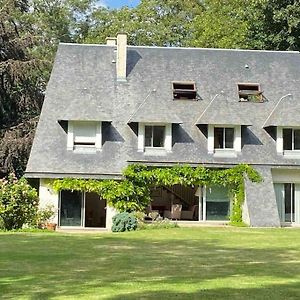 Grande Maison Familiale Saint-Calez-en-Saosnois Exterior photo