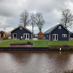 OudwoudeWaterhuis Friesland别墅 Exterior photo