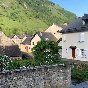 Charmante Maison Au Coeur Du Couseran 于斯图 Exterior photo