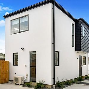 Entire Brand New Home 基督城 Exterior photo