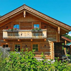 Chalet Steinbock St Martin Am Tennengebirge 圣马丁安提奈各布里奇 Exterior photo