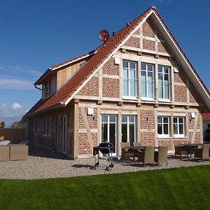 Gemutliches Ferienhaus In Gross Schwansee Mit Terrasse, Garten Und Grill Kalkhorst Exterior photo