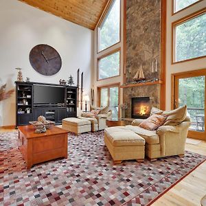 Elk Hollow By Avantstay Lakefront Chalet W Game Room Fire Pit Blakeslee Exterior photo