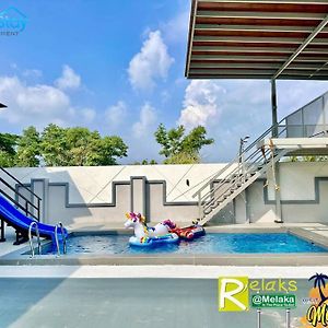 Villa 20Pax4B3B Privatepool /Karaok/Pooltable/Bbq Malacca Exterior photo