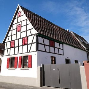 Charmantes Fachwerkhaus Mit Stil Altrip Exterior photo