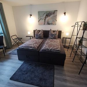 Dahlenwarsleben Airbnb, Moderne, Ruhige Und Helle Doppelzimmer, Naehe Magdeburg, A14 & A2酒店 Exterior photo