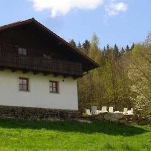 Luxuschalet - Altes Bauernhaus Mit Private Spa 雷根 Exterior photo