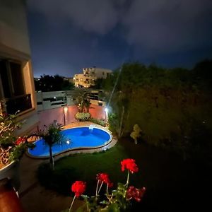 Villa In Beverly Hills Compound With Pool&Garden-Sheikh Zayed Sheikh Zayed City Exterior photo