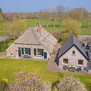 Hanendorper Hoeve - Gastenhuisje Bij Monumentale Boerderij 埃姆斯特 Exterior photo