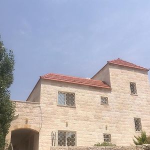 عجلون Ajloun别墅 Exterior photo