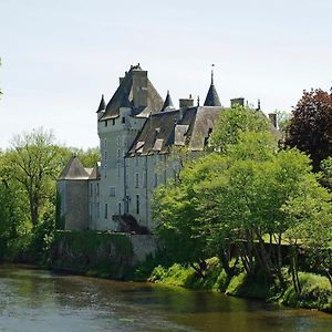 Rivarennes Chateau De La Tour En Brenne住宿加早餐旅馆 Exterior photo