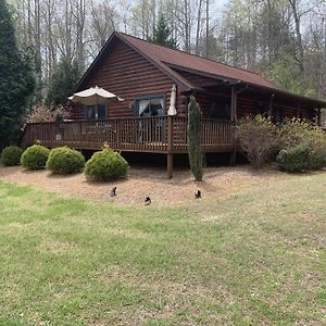 Ridge View Cabin With Fireplace Pet Friendly Mill Spring Exterior photo