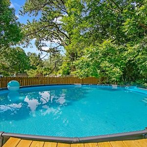 莫比尔Midcentury Modern - Pool & Hot Tub - Retro Retreat别墅 Exterior photo