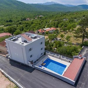Villa Starry Sky With Pool And Jacuzzi Slivno  Exterior photo