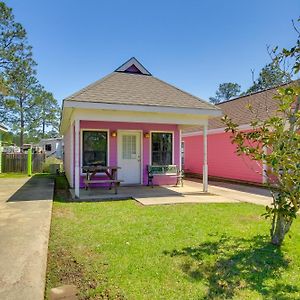 Biloxi Resort Cottage With Pool And Lake Access! Exterior photo