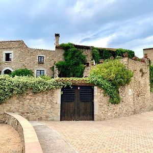Els Racons Del Fort Castle Hosting Up To 18 People Capmany Exterior photo