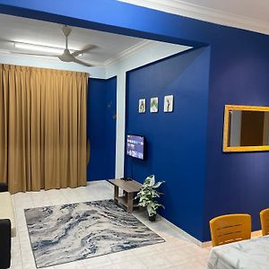 Serene Bukit Beruang Cottage 4 Rooms Full Aircond & Netflix By Ezyroom Melaka 艾尔克如 Exterior photo