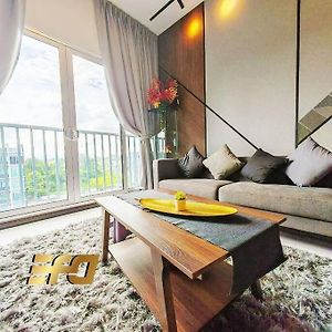 Stylish Apartment And Cozy Feel 古晋 Exterior photo