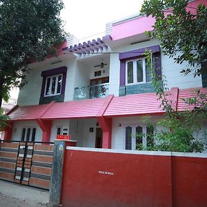 Inviting 2-Bed Room Apartment In Trivandrumn 特里凡得琅 Exterior photo