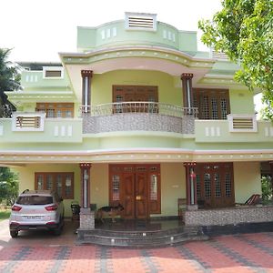 Ashiaana Homestay Thrissur Exterior photo