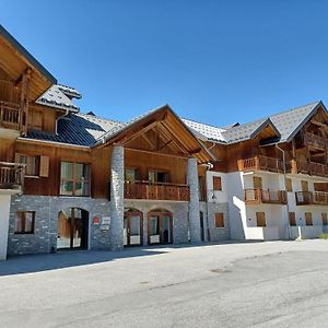 Appartement "Confortable" A 300M Des Pistes, Balcon Avec Vue Sur Les Aiguilles D'Arves - Fr-1-618-14 艾尔比蒙通 Exterior photo