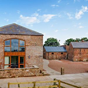 Fortress At Hadrians Wall Irthington Exterior photo