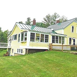 6 Minute Walk To Mt Top Inn 4 Bedroom Pets Ok & Grill Chittenden Exterior photo