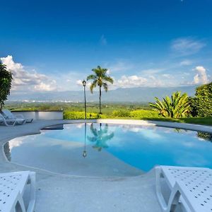 Tropical Village + Pool Stunning Views Quindio 蒙特内哥罗 Exterior photo