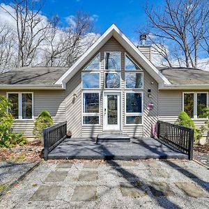 Peaceful Hedgesville Getaway With Community Pool! Exterior photo